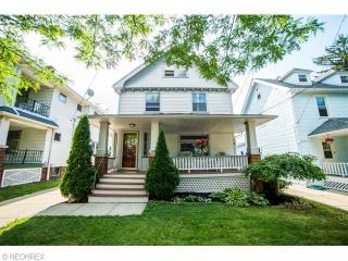 1482 Larchmont Ave, Cleveland, OH 44107-3402