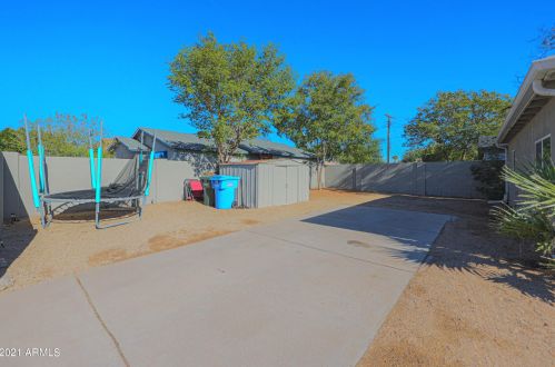 500 Alice Ave, Phoenix AZ 85021-4112 exterior