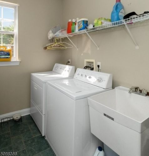 9 Tuscany Dr, Jackson Twp NJ  08527-3169 exterior