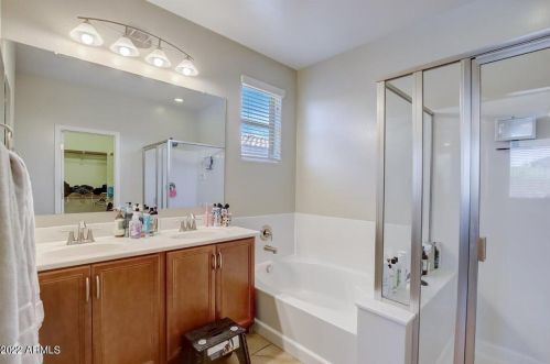 7103 19 Ln, Phoenix AZ 85021-6905 exterior