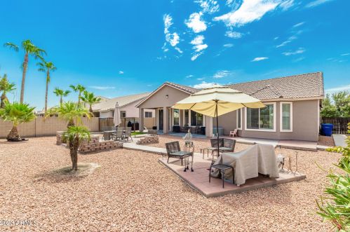 2602 Apollo Rd, Phoenix AZ 85042-5381 exterior