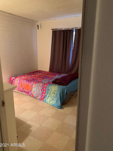 3302 Bluefield Ave, Phoenix AZ 85053-1038 exterior