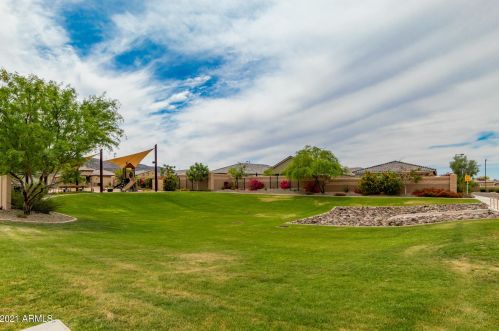 2316 Beautiful Ln, Phoenix AZ 85042-7116 exterior