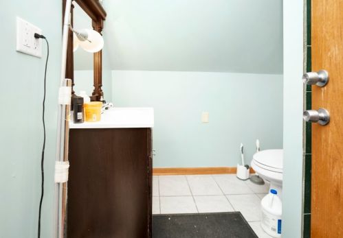 1331 Home Ave, Forest View IL 60402-1618 exterior