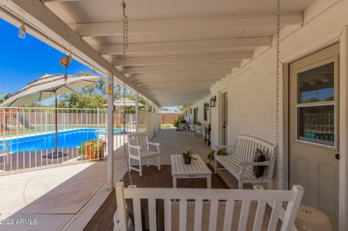 10808 43rd St, Phoenix AZ 85050-3342 exterior