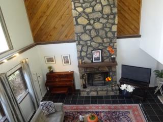 2408 Candlebrook Dr, Birmingham, AL 35226-2402