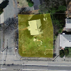 70 Woodcliff Rd, Newton MA 02461-1806 aerial view