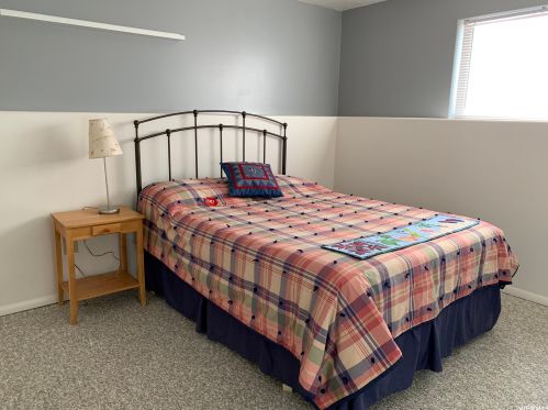 10973 Shady Dell Dr, Sandy UT 84094-5070 exterior