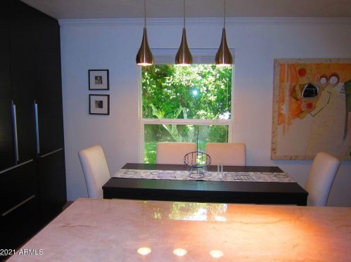 3634 Charter Oak Rd, Phoenix AZ 85032-7452 exterior