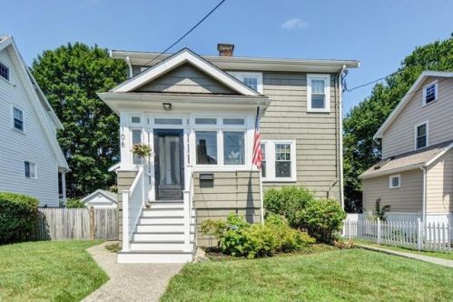 106 Emerson Rd, Milton, MA 02186-5136