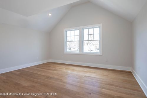 333 Harding Rd, Little Silver NJ exterior