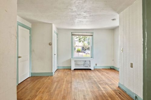 68 Gardner St, Newton MA 02458-1405 exterior