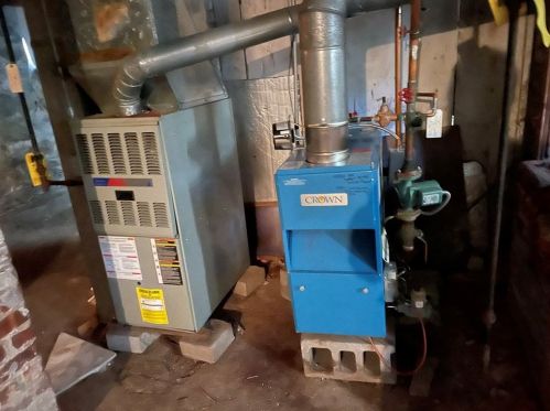 323 Purchase St, New Bedford MA 02740-5739 exterior