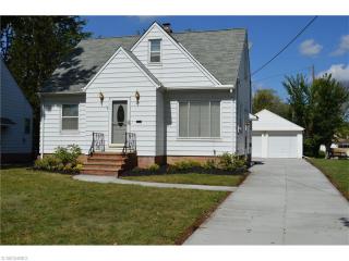 17 Leyton Rd, Cleveland, OH 44146-2125