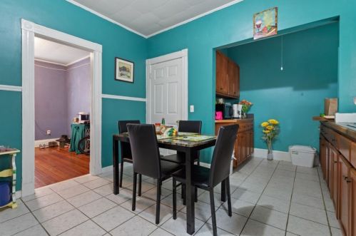 58 Fremont Ave, Everett MA 02149-5022 exterior