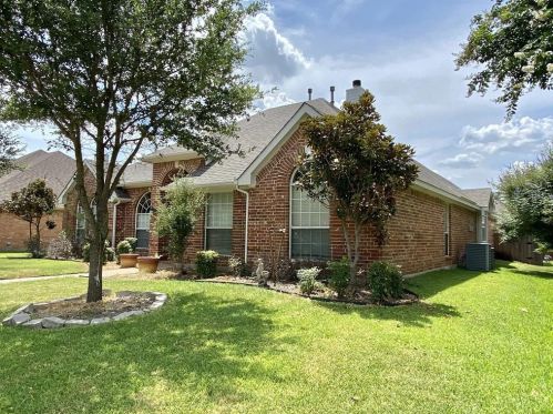 8409 Brooksby Dr, Plano TX  75024-3759 exterior