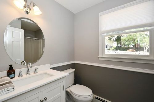 21 Grafton St, Shrewsbury MA  01545-5614 exterior