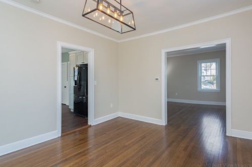 7 Chamberlain Pkwy, Worcester MA 01602-2507 exterior