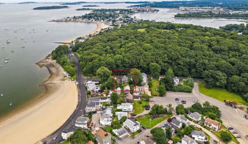 19 St, Weymouth MA 02191-1605 exterior