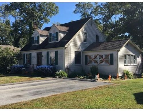 10 Ash St, Wareham, MA 02571-2301