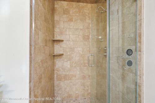 90 Lovett Ave, Little Silver NJ 07739-1403 exterior