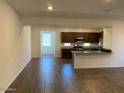 6711 4th St, Phoenix AZ  85042-1010 exterior