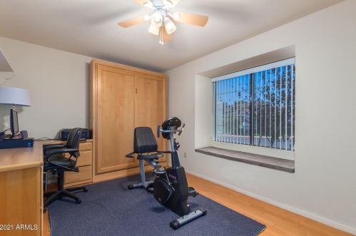 17235 2nd Pl, Phoenix AZ 85022-2315 exterior