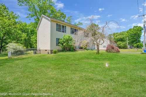 554 Cooks Bridge Rd, Jackson Twp NJ  08527-2966 exterior