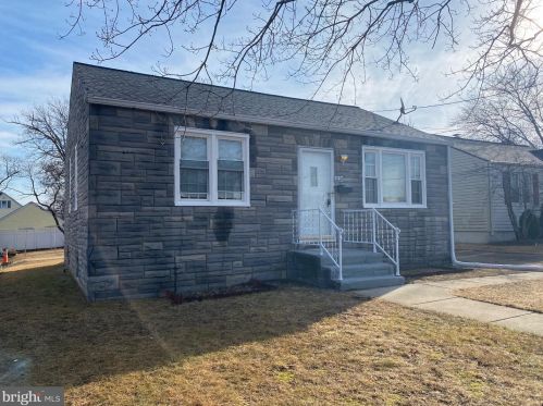 231 Cedar Ave, West Deptford, NJ 08066-1610