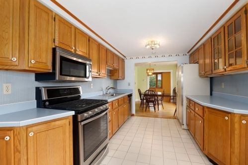 44 Florence St, Everett MA 02149-4841 exterior