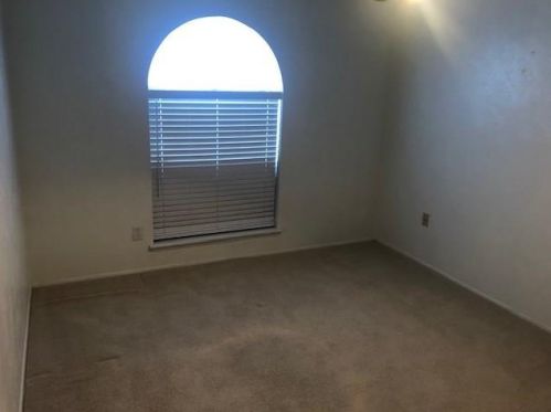 3521 Rockcrest Dr, Garland TX 75044-6515 exterior