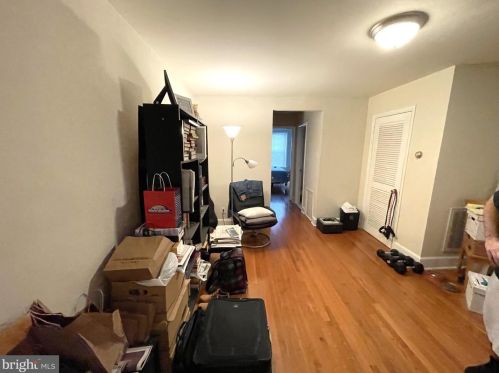 112 20 St, Philadelphia PA 19138-2902 exterior