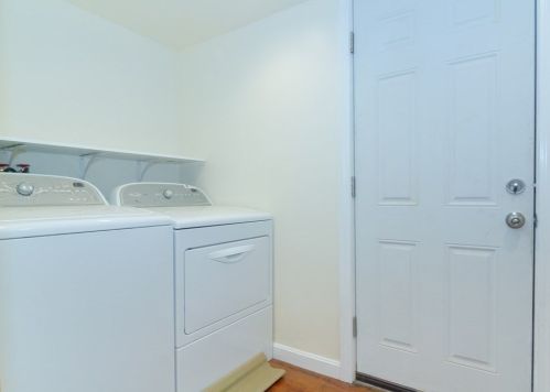 135 Bridge St, Newton MA 02458-1105 exterior