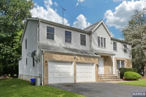 401 11th St, Cresskill NJ  07626-1311 exterior