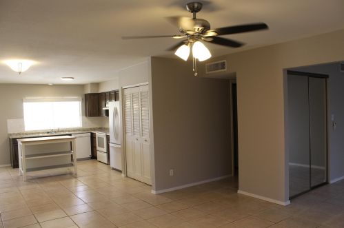 10455 44th St, Phoenix AZ  85028-4135 exterior