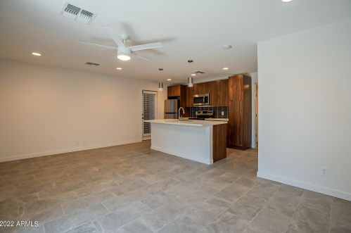 6227 13th Pl, Phoenix AZ  85014-6714 exterior