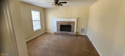 350 Grv Hl Dr, Stockbridge GA 30281-3049 exterior