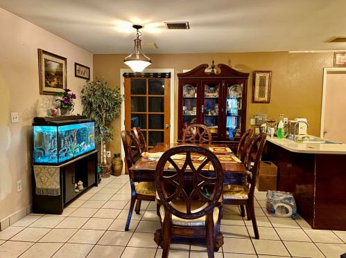 2007 52nd Dr, Phoenix, AZ 85035-3840