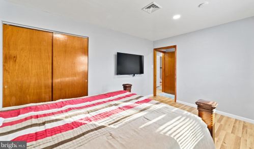 410 Lewistown Rd, Columbus NJ 08022-2222 exterior