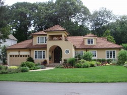 33 Gordon Rd, Newton, MA 02468-1002