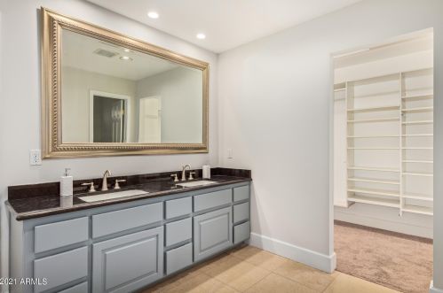 3429 Coolidge St, Phoenix AZ 85018-3425 exterior