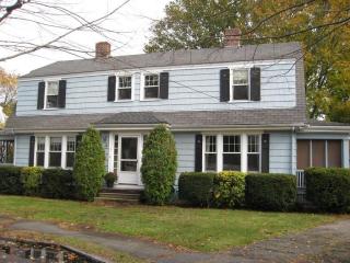 4 Martin St, Marblehead MA  01945-1915 exterior