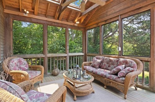 190 Windjammer Ln, Eastham MA 02642-3416 exterior