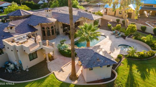 4450 54th St, Phoenix AZ 85018-1905 exterior