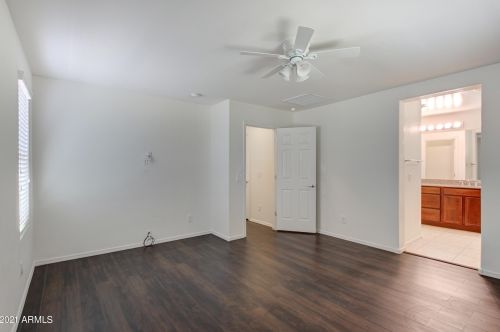 2694 73 Dr, Phoenix AZ 85043-2044 exterior