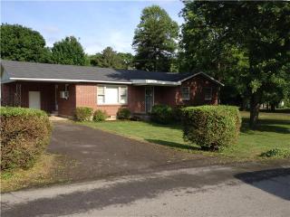 101 Cir Dr, Fayetteville TN  37334-7225 exterior