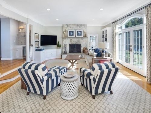 4 Sayles Rd, Hingham MA 02043-2678 exterior