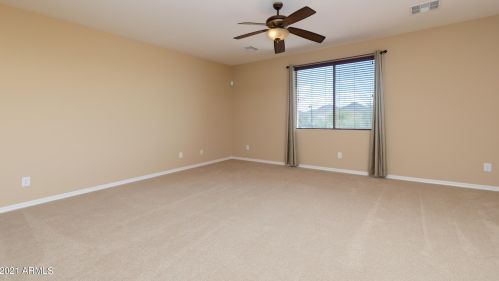 1605 Aloe Vera Dr, Phoenix AZ 85085-8053 exterior