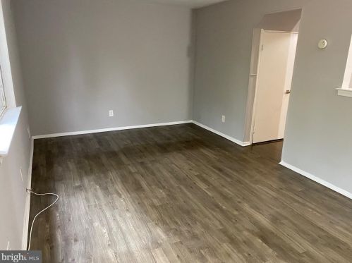 12 Villanova Ct, Erial NJ  08081-1955 exterior