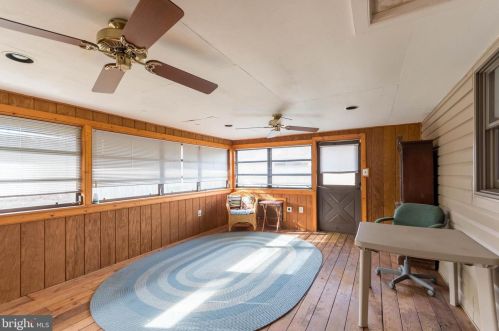 1851 Pt Pleasant Ave, West Deptford NJ 08096-4324 exterior